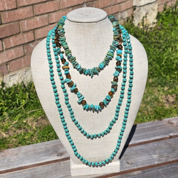 3pc. Western turquoise necklace bundle - Picture 3 of 9
